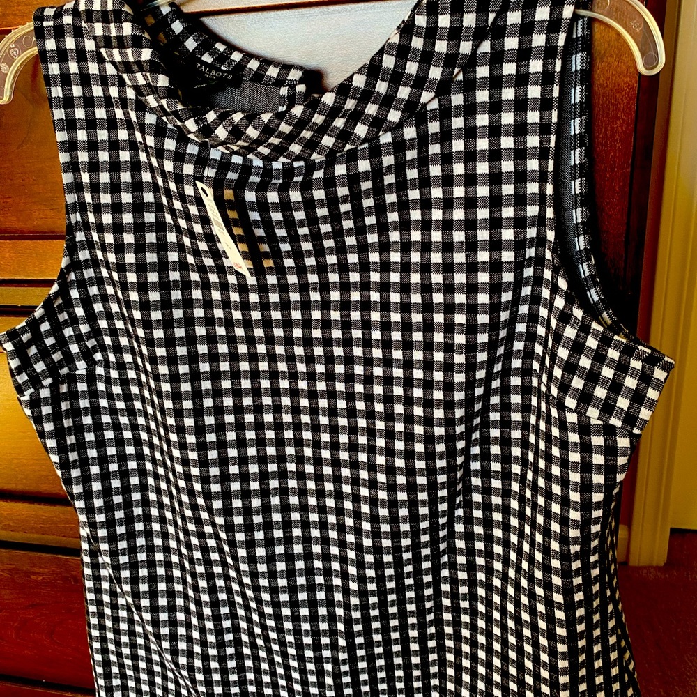 Sleeveless black and white Talbots  top  nwt